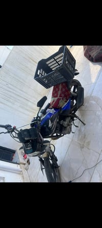 دراجة ليفان • نضيفة • بريك مكسور