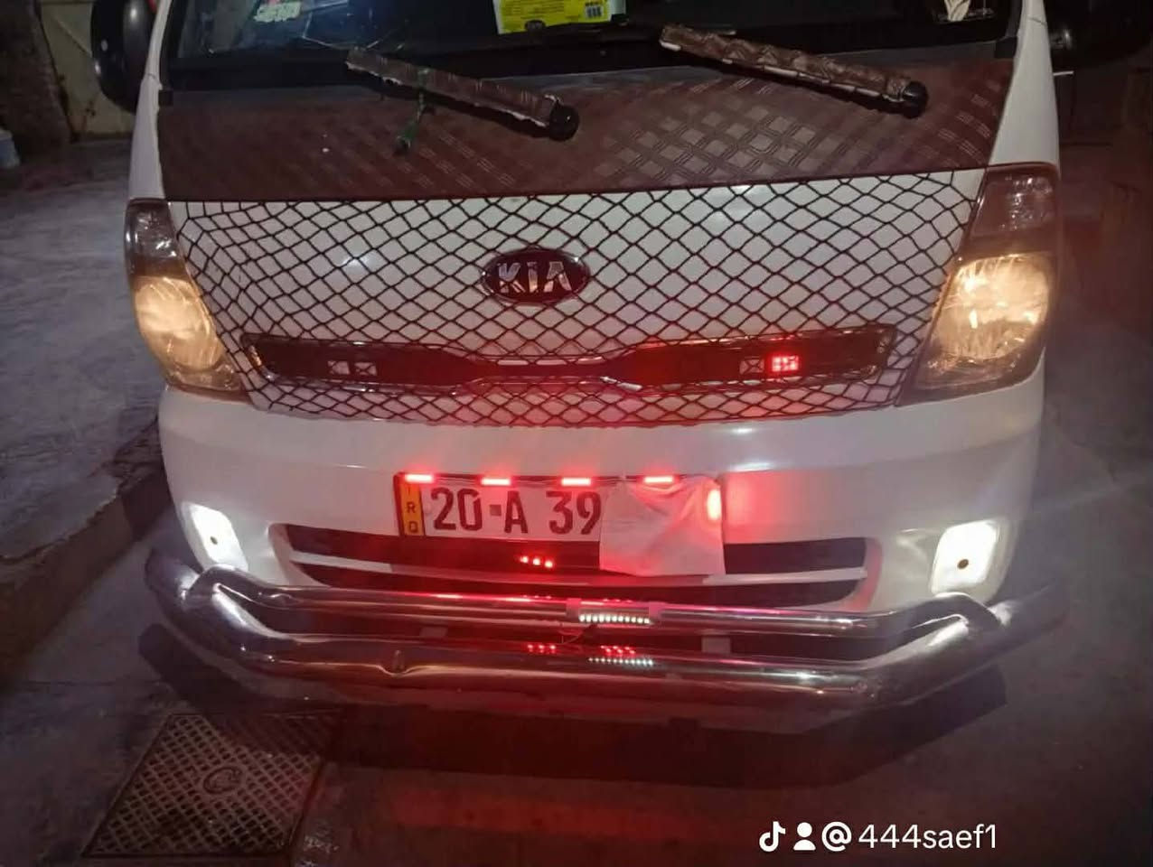 سلام عليكم كيا حمل 2700موديل 2016محرك كير اكسن شاصي تبريد تدفأه شغالات بيها رش  بل جاملغ شويه  السعر 120بيها مجال شويه مكاني ديالى خان بني الشيماء ***********
