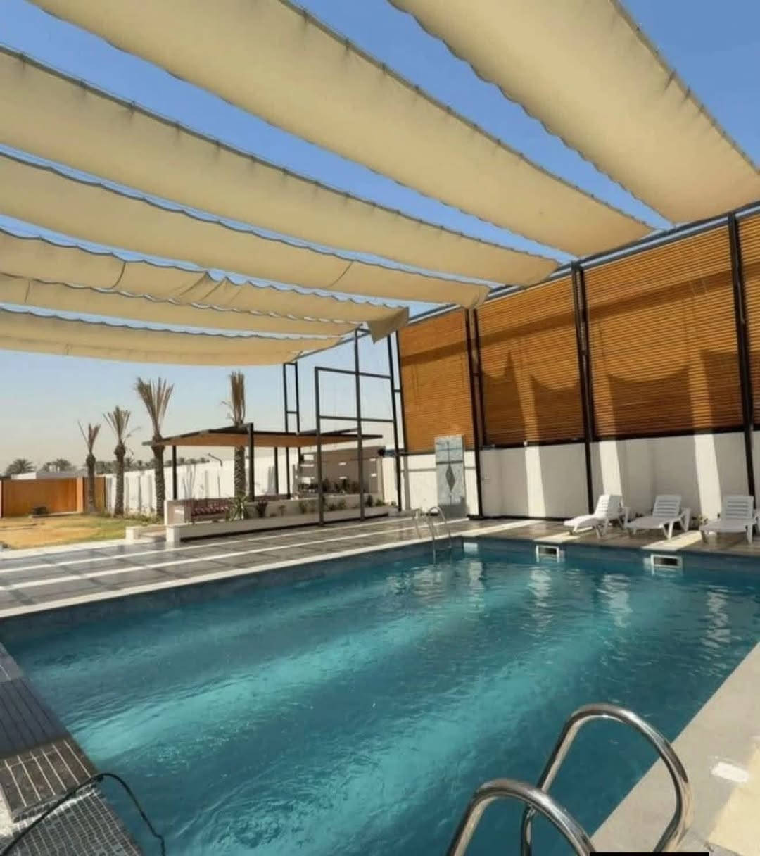 سلام عليكم يتوفر حجوزات موثق بتطبيق اجرلي العنوان الدوره البوعيثة استفسار رقم ***********
