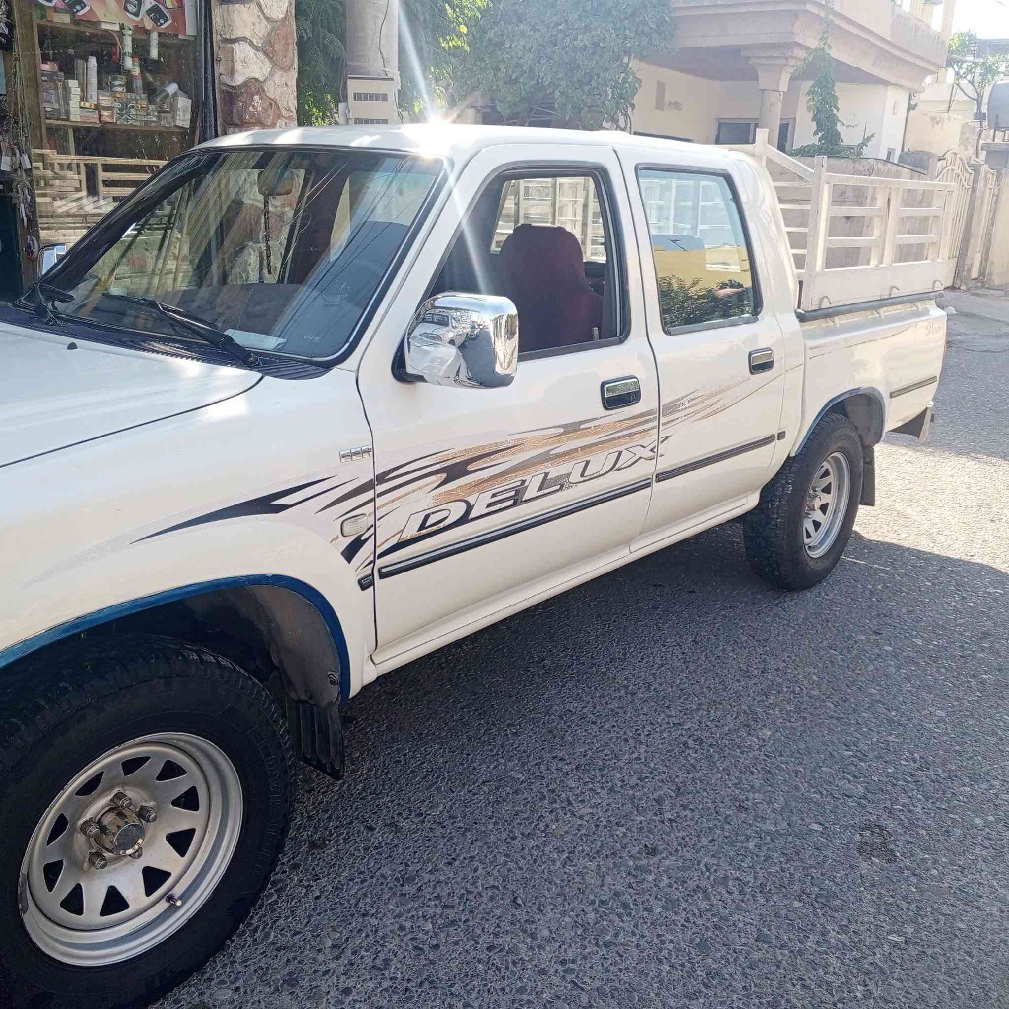 دێر
2006 مواسفات 7 گێرو مەکیینەو اکسل شانسی سبوغ بەشەرت  مەنەفیس بەشەرت غرامەبەشەرت
***********
***********
