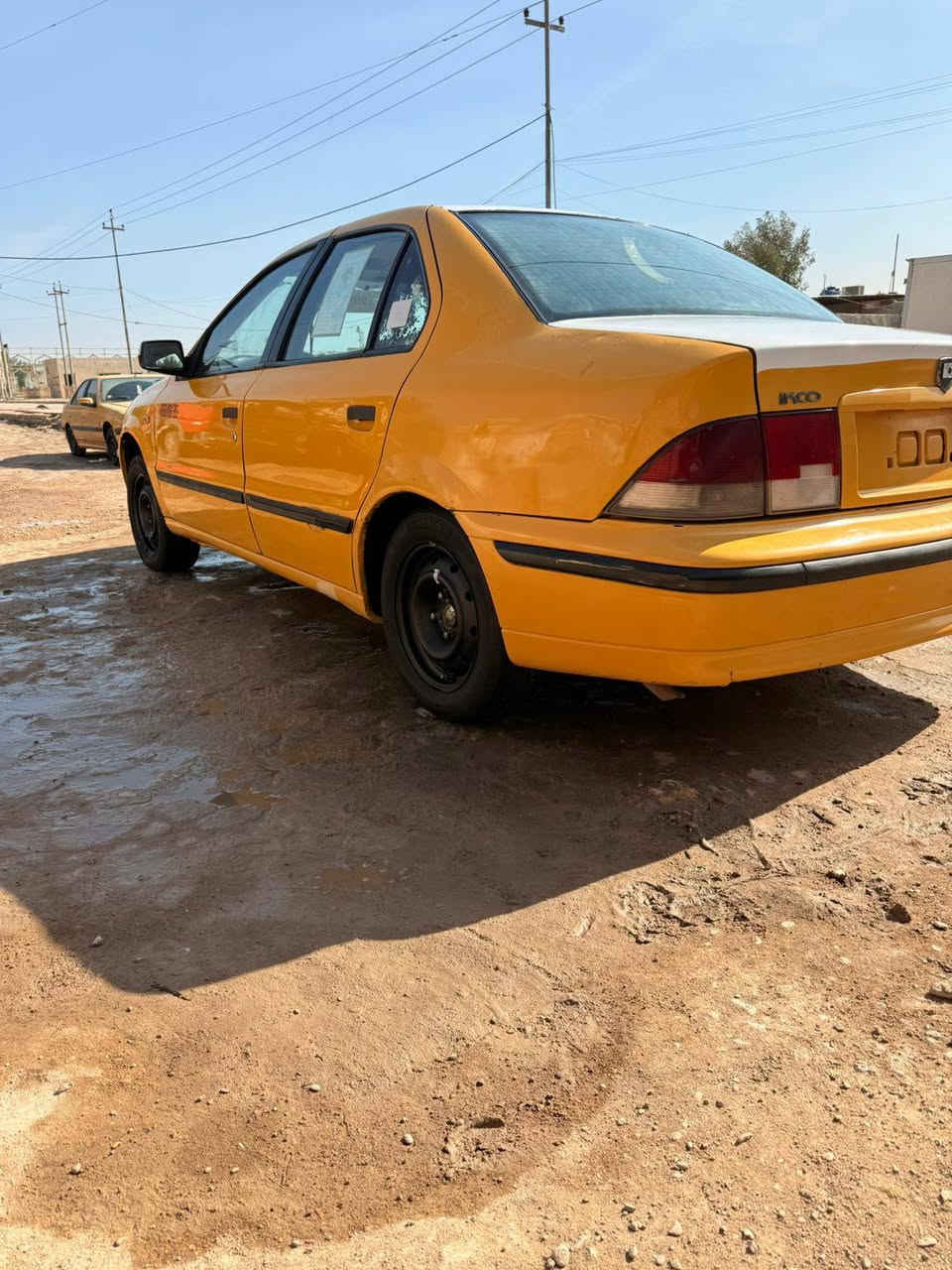 السلام عليكم سمند موديل 11 السياره مكفوله من التبديل  بسمي سنويه تنتهي بشهر 12 السياره جاهزه من كلشي حداديه جديده تخم تاير جديد تبديد تتفئه كله شغل جاهزه من كلشي  كهربائيات كلهه شغاله المكينه تنقص كير فرنسي هسه شاده هوزن هسه مبدله كامل السعر ب37 وبيهه مجال الشراي يتصل ***********
