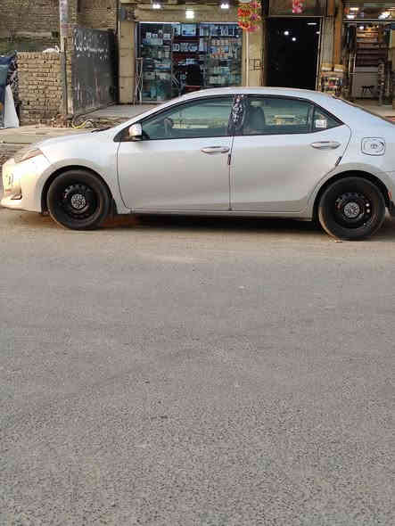 س ع كورلا 18
بدون حادث كلين من امريكا 
بغداد حادثة جاملغ الايمن بدون دواخل موضح السونار
كير مكينة مكفولات 
لايت زنون 
رادار تحكم ستيرن بعد مواصفات LE
السعر 138 بيها مجال جدا بسيط 
يكاني بغداد الشعب حي البساتين 
***********
