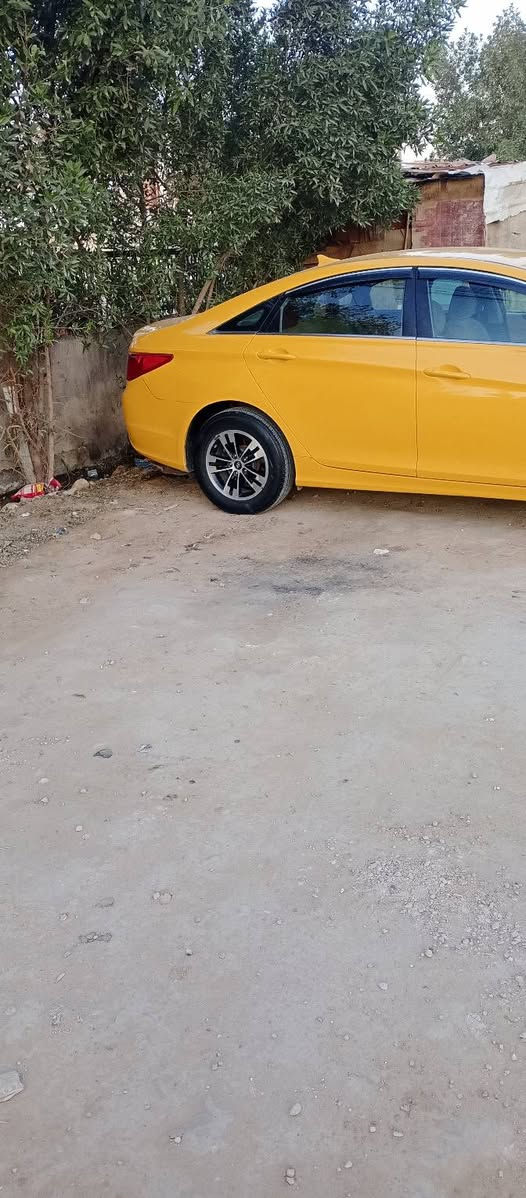 سلام عليكم سوناتا للبيع ألفين و11 جاهزه منكلشي رقم بغداد أمريكي مكينه كير تبريد شرط حداديه أماميه جديد صبغه جديده السعر85 تخم تاير جديد بيه جاملغ الأمامي ودحجه مال ستوته بجاملغ الخلفي وتفاصيل أكثر عله هاذة أرقم ***********
