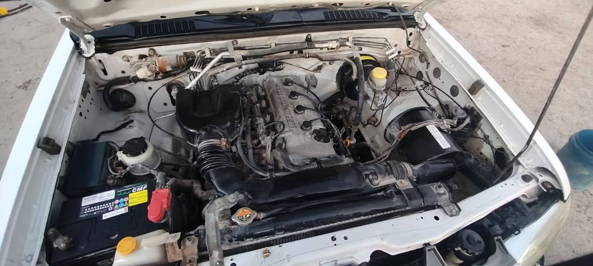 نيسان 13 رقم مثنى انكليزي بسمي
محرك كير حداديه تبريد شرط
بيه بارد فقط 
السعر 130 وبيه مجال للشراي 
العنوان الناصريه البطحاء 
***********
