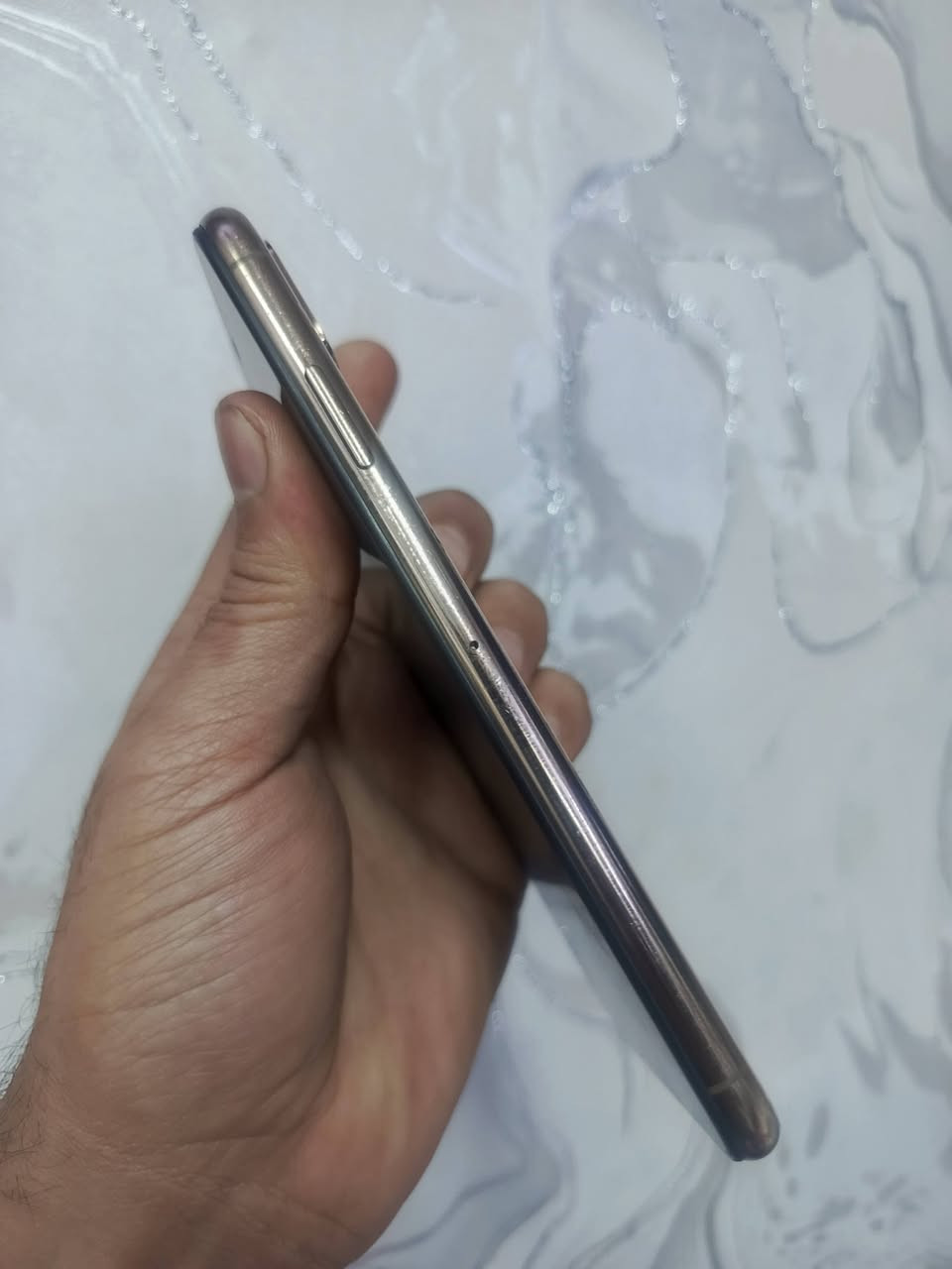 السلام عليكم ايفون اكس اس ماكس ذاكرة 64 مبدل فقط بطارية نسبة مالتهة 100% جهازك كلة شغال فقط فيس ايدي واكف بسبب طيحة سعر 145 وبي مجال بسيط مكاني زعفرانية توصيل متوفر


**إذا كنت صاحب هذا الإعلان وتريد حذفه لأي سبب، رجاءا أرسل رسالة إلى الدعم الفني**