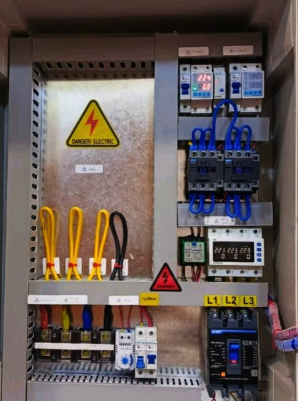 عمل كافه البوردات الجاهز حسب الطلب بورد فوتوسيل خليه الضوئيه
بوردشحن سيارهBYD
بورد اكلاسك
بورد  ats 
 ويوجد بوردات جاهزه للبيع 
لطلب والاستفسار زيد صلاح الشطي لتأسيس الكهرباء 0760158913
***********
