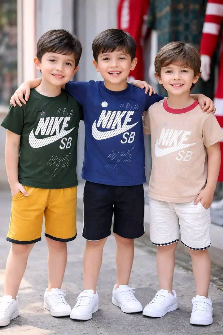 تراك ولادي و بناتي سعر درزن ب 24الف


**إذا كنت صاحب هذا الإعلان وتريد حذفه لأي سبب، رجاءا أرسل رسالة إلى الدعم الفني**