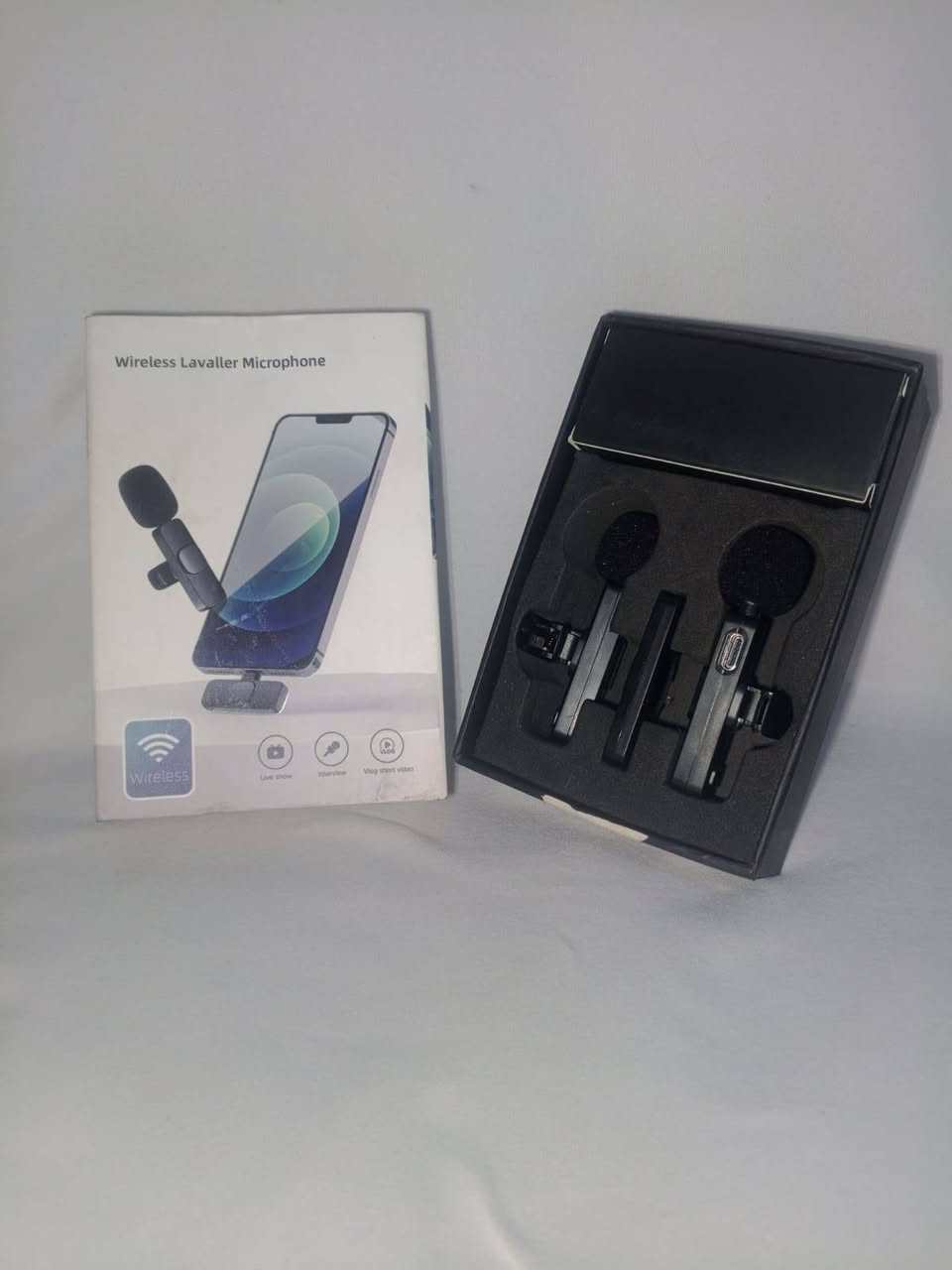 كامرات فور كي هنه وغراضهن حلوات وشحنهن تايبسي
نقاط ذكيه تشتغل من خلال تطبيق تتحكم بيهن
زنون سياره ثلجي يخبل وقوي وحته تحويلات بي ليفدنه اني خادم***********
