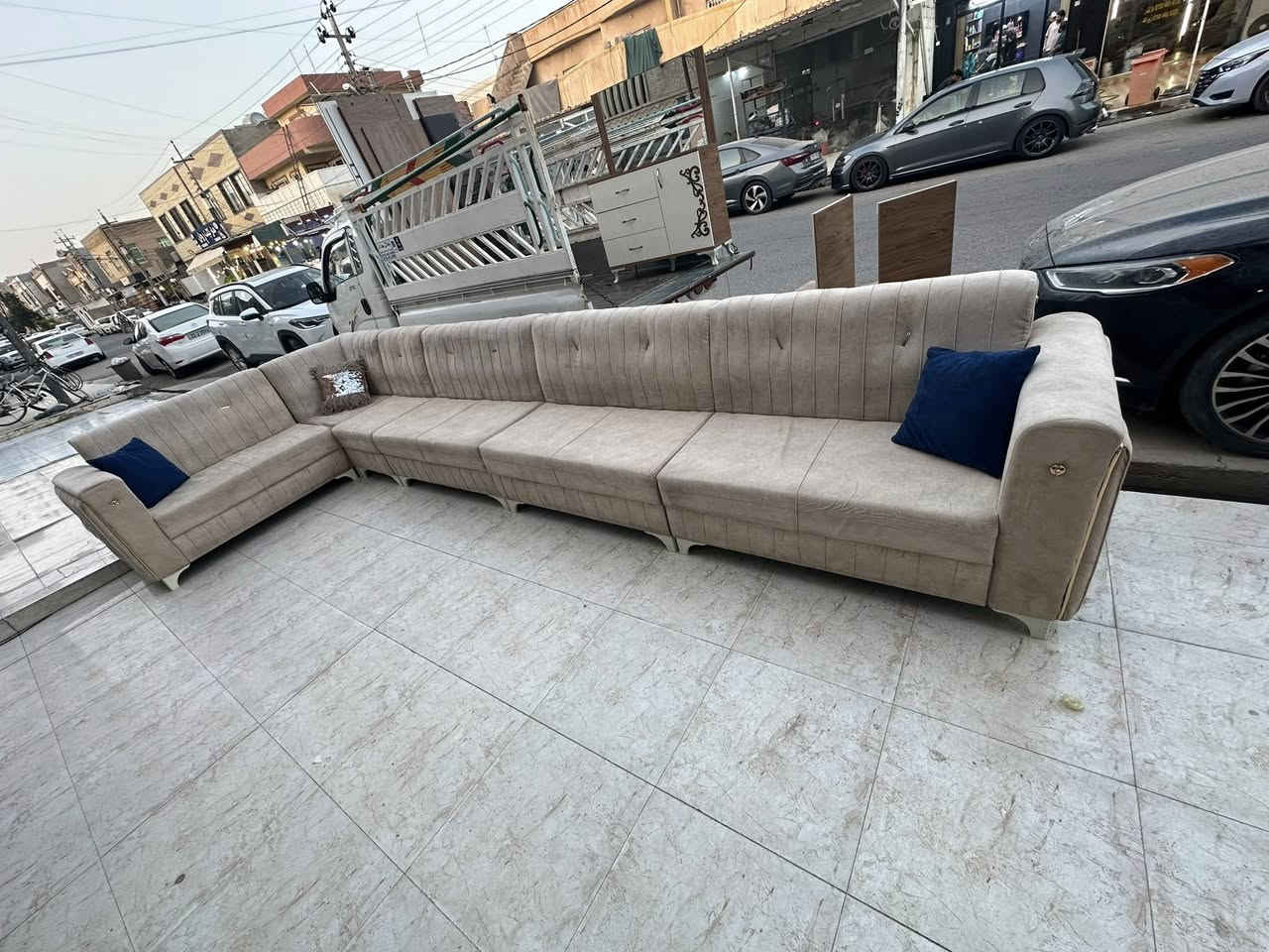سسسسسعر ديوان 180 الف  كامل جمله ع قرب مجدي مول 
***********
واتس
