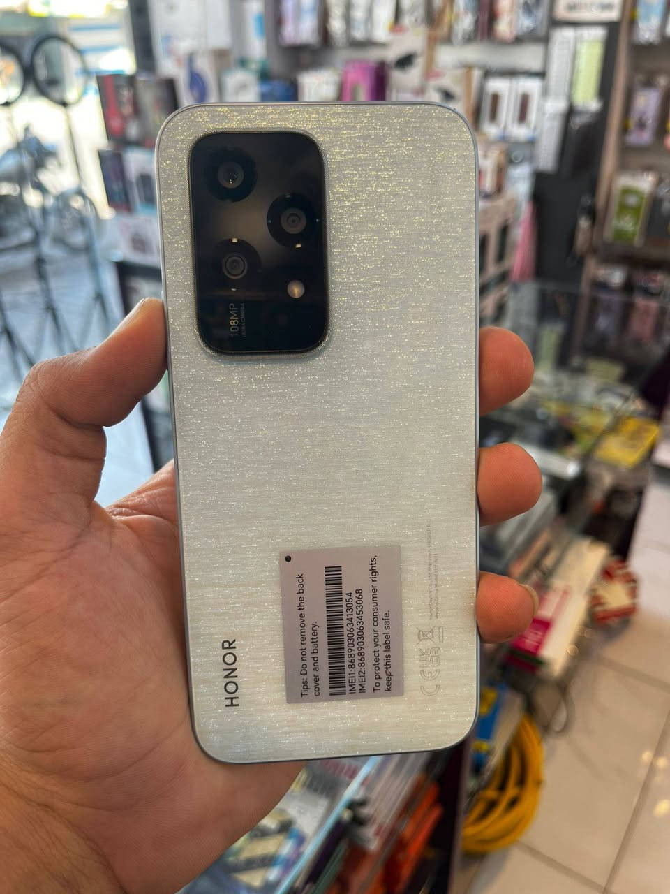 هونر 200لايت
مكفول شرط فحص استخدام اقل شهر
الذاكرة 256+8
السعر 200


**إذا كنت صاحب هذا الإعلان وتريد حذفه لأي سبب، رجاءا أرسل رسالة إلى الدعم الفني**