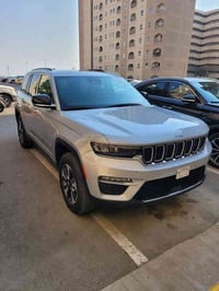 جيب گراند شيروكي هابيرد 2024 لمتدد (دخول جديد)  Jeep Grand Cherokee (4...