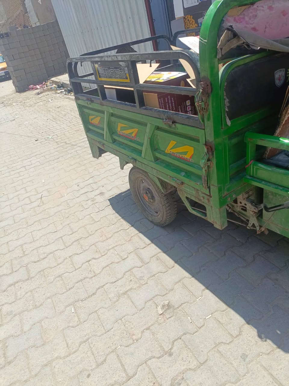 سلام عليكم ستوته شحن للبيع المكان مدينه صدر قطاع 74رقم ‏‪***********‬‏
