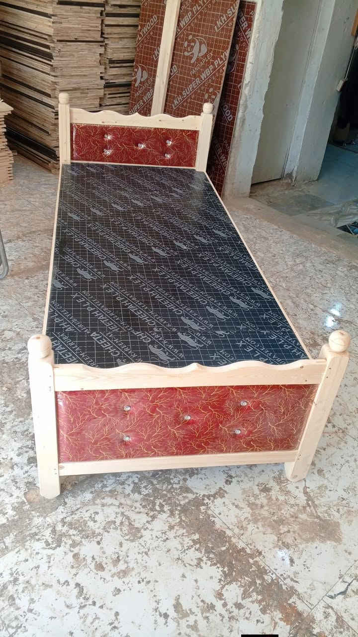 السلام عليكم
يتوفر لدينا سرير نفر واحد
السعر 60 شامل التوصيل لباب البيت داخل الكوت فقط


**إذا كنت صاحب هذا الإعلان وتريد حذفه لأي سبب، رجاءا أرسل رسالة إلى الدعم الفني**
