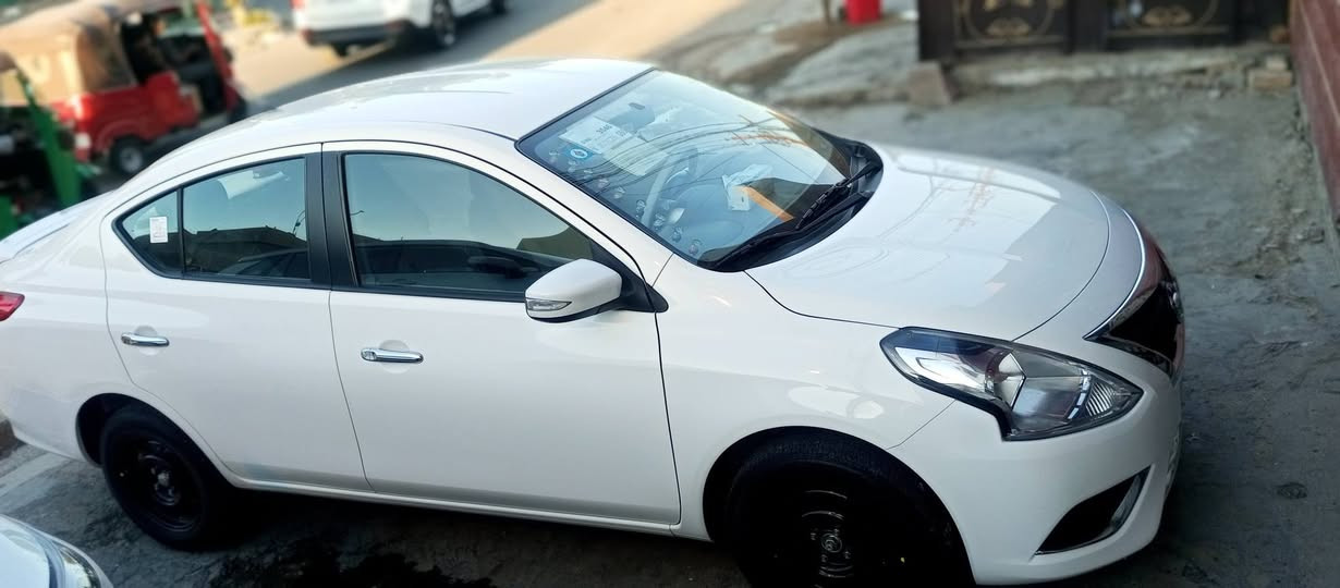 سلام عليكم نيسان سني 2025 رقم بغداد تحكم ستيرن جهتين تبريد قطعتين السياره مدوشمه الرضيه والكشنات  ومغلف الابواب بدون ضربه ولا صبغ ولا فتح ولا شد سياره جديده علا وضع الشركه مكاني بغداد ***********
