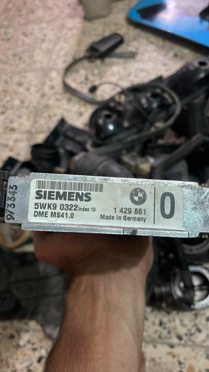 عقل سيمنز MS41 مفتوح سكيورتي يعني يشتغل عال ٣٦ وعلى الصقر
بس ضارب سلولي يتبرمج ويرجع طبيعي يعني شغال هسة بس السلولي يعلك مرات بيه 
قييم واخذ


**إذا كنت صاحب هذا الإعلان وتريد حذفه لأي سبب، رجاءا أرسل رسالة إلى الدعم الفني**
