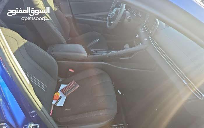 السلام عليكم النترا ٢٠٢٣ 💙
وارد امريكي حادث موضح بالصور
بسيط بدون ايرباك بدون دواخل 
نطخت عندي وبعدهة ع طختهة 
موضحه ايضاً ماشيه ٤٢ 
رقم اربيل بسمي هزه مساقطه 
مكانهة بغداد حي الشباب 
السياره كلش جديد 
مواصفات نص رادارات وبصمه 
اناره ترحيب باب السائق 
رقم ***********
