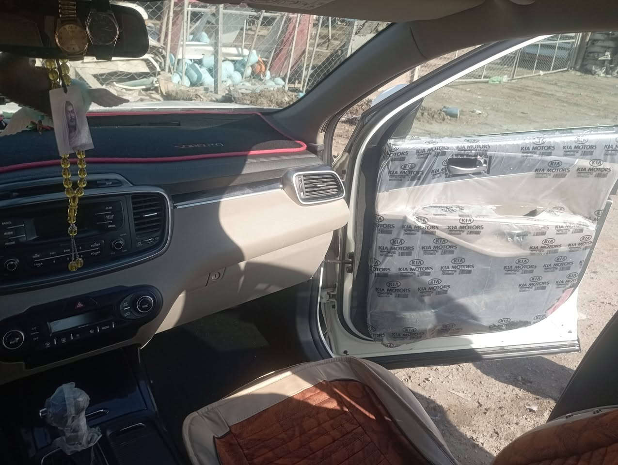 صلي على محمد والئ محمد يالله سياره مال جناي موديال 15 خليجي مكفوله سياره من كلشي ستفسار أكثر عله خط ‏رجاء مو شراي لا يتعبني ‏‪0780 287 7018‬‏
