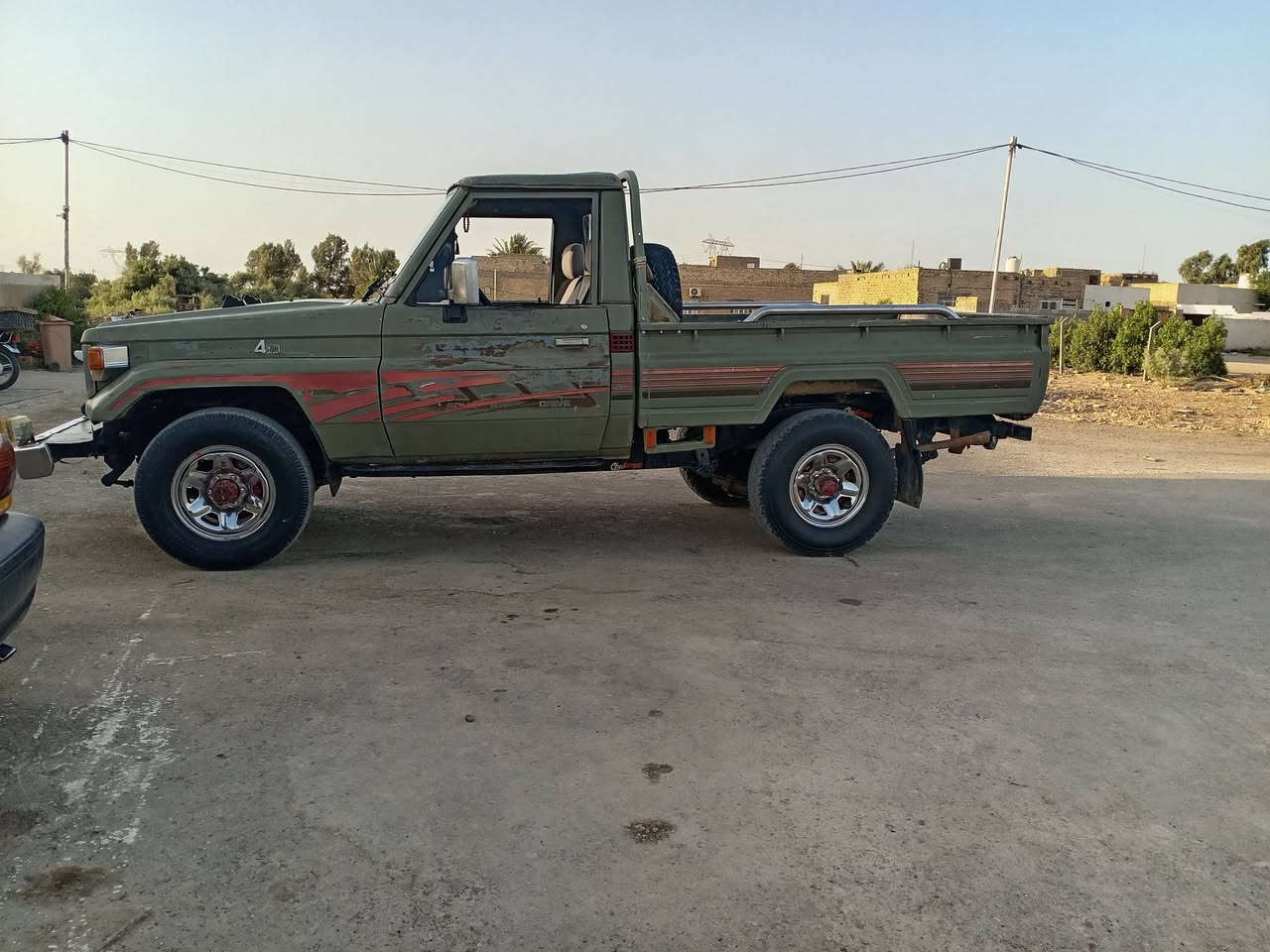 سلام عليكم سياره البيع مديل ٨٨.السياره بلعماره الاستفسار ***********.السعر ٦٥وبيهه مجال
