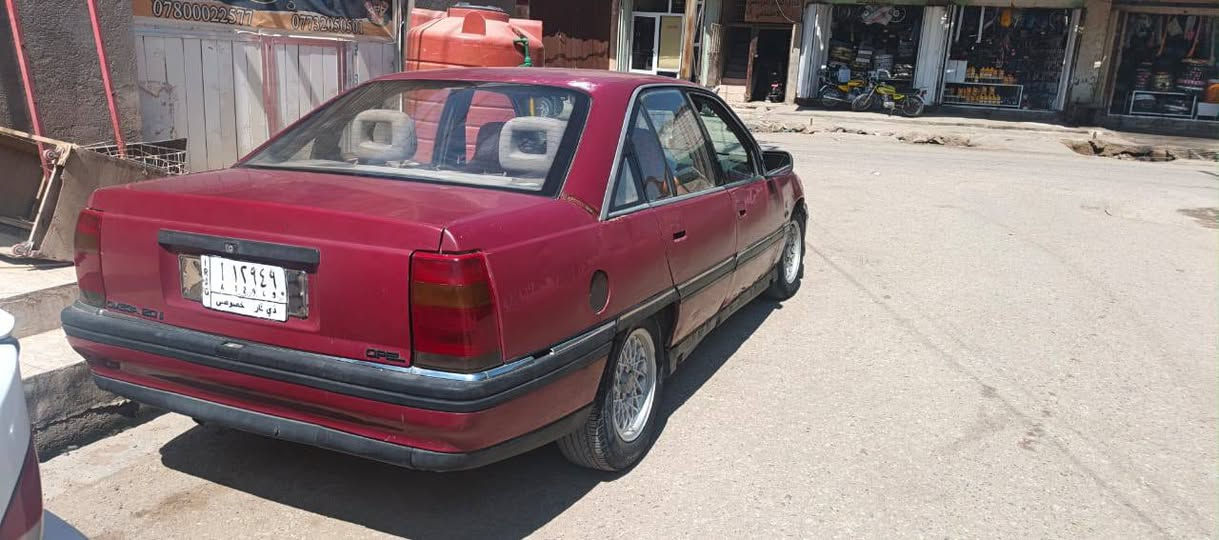 سلام عليكم سياره اوبل اوميكه موديل ١٩٩٢ مكينه وكير وحداديه كامله تخم تاير باتري سياره بسمي سنويه ٢٨ رقم ذي قار سعر ٢٢ إني كلف تريد اتصل صاحب سياره ***********
