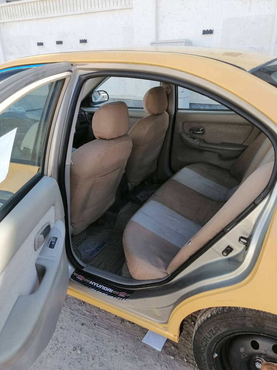 للبيع النترا 2006 رقم بغداد تكسي مصفره غرامات وهيئه للبيع او مراوس بخصوصي بيها نقص فقط يرادلها مشط ودبلات زوج امامي 
للأستفسار.. ***********
