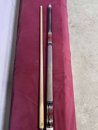 كيوب فيوري • طرحة قديمة