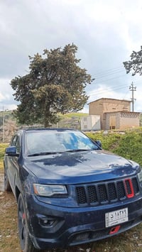 جيب شيروكي موديل ٢٠١٢ محدثة ٢٠١٦ السيارة فول مواصفات وارد خليجي 8سلندر...