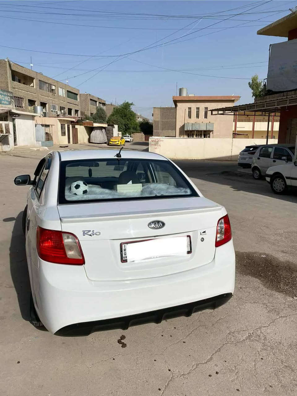 سلام عليكم مكلف بل نشر 
سعرهااا 98 $ 
بيع فقط نقدآ
كيا ريو 
مديل ٢٠١٢ 
تبريد 
محرك ١٦ لا صرف ولا نفخ ولا رخاوه محرك جديد عليها
كير توماتيك 
شاشه كبيره
صبغ جمالغ امامي فقط بدون دواخل شرط 
كابون بانزين بيها 
شرط التحول 
رقم اربيل الجديد 
سياره مال بيت دينار ما تصرف عليها 
مكاني موصل حي سومر 
***********
