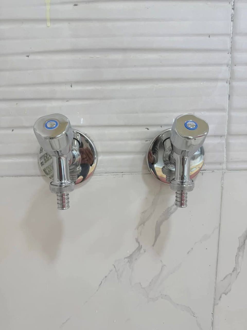 مستعدون لكافه التآسيسات الصحيه(ماء ومجاري) للبنايات والدور ويوجد لدينا كور بأحدث الطرق الفنيه وآنسب الأسعار
للاستفسار
***********
***********
