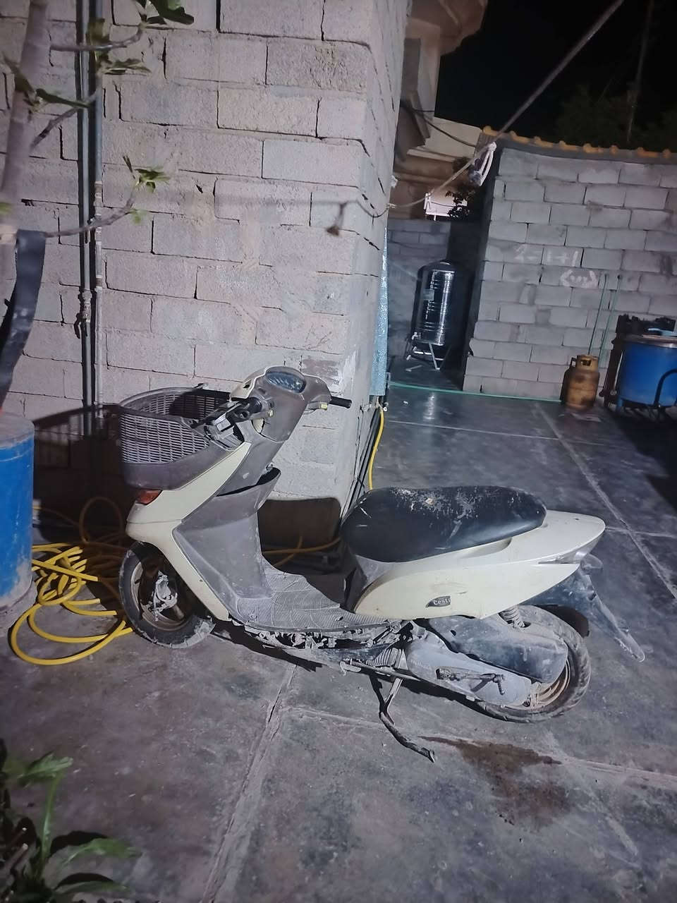 سلام عليكم ماطور ابو السلة للبيع 
السعر ب250 وبي مجال يرهم مراوس ب ايراني


**إذا كنت صاحب هذا الإعلان وتريد حذفه لأي سبب، رجاءا أرسل رسالة إلى الدعم الفني**