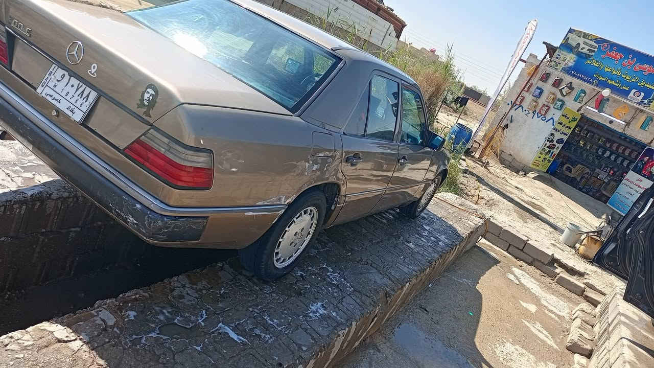 دب مديل 88 مكينه اوكير فيفيتي بلباكيت سياره جاهزه مكينه كير حداديه كهربايات  تبريد شاشه لايت زنون تخم تاير قواعد الدبلات نضيفات رقم بغداد عدنه وكاله عامه مشروع وطني السعر 42 العلم السياره مطلوبه 500 غرامات سنويه متهيه صار الهه شهر وبو السنويه هم موجود بليعجبك شتريد وترايك وين مايعجبك ناصريه اسكان الصناعي ***********
