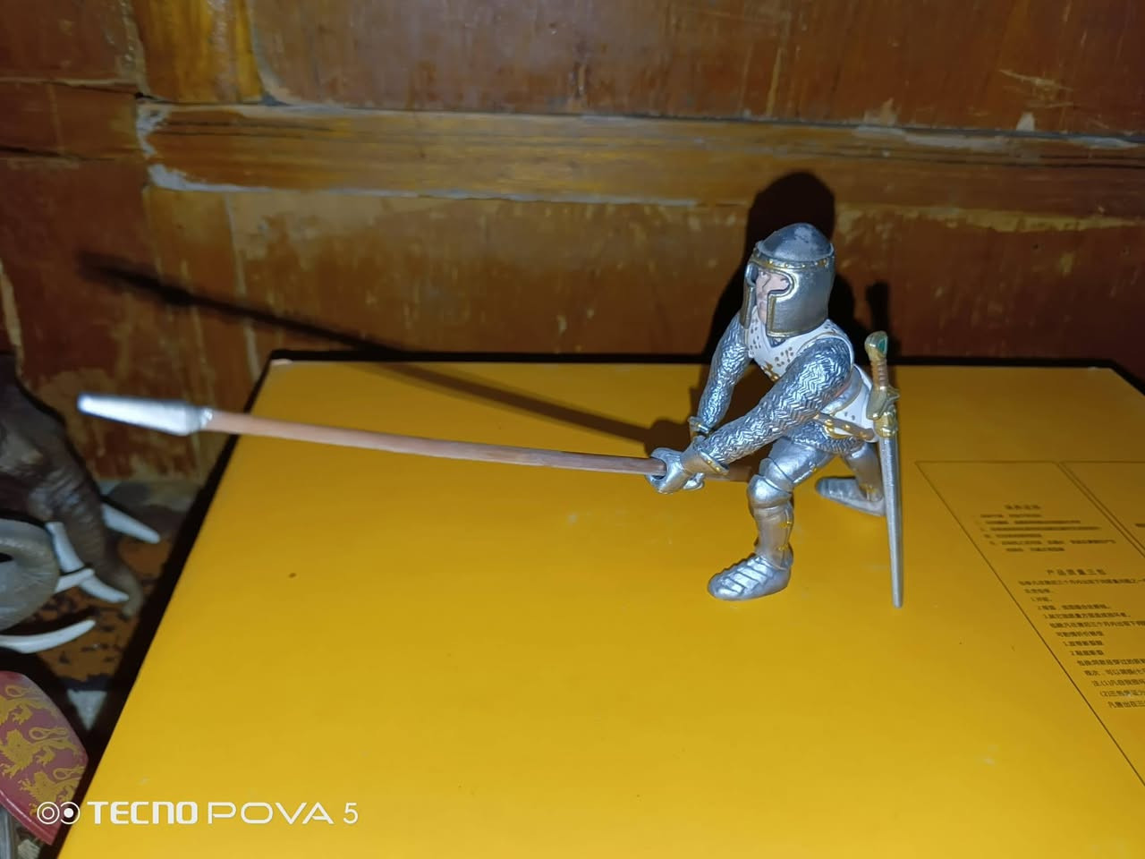 مجموعة فرسان وحيوانات من إنتاج شركه شلايش تقريبا 180 قطعه البيع للمجموعه كامله القطعه ٤.٥


**إذا كنت صاحب هذا الإعلان وتريد حذفه لأي سبب، رجاءا أرسل رسالة إلى الدعم الفني**