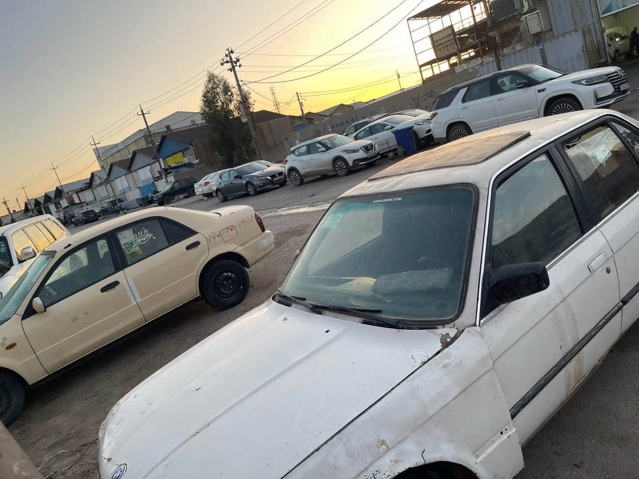 بيئيم زعرا لؤ فرؤشتن سياره كه ئارمه به شرتي أوليات ده يفرؤشم باقي خؤرو زبل ده يفرؤشم سياره كامل جاهيزه به س حيسابي بي ماكينه ي بكه *********** أربيل, العراق
