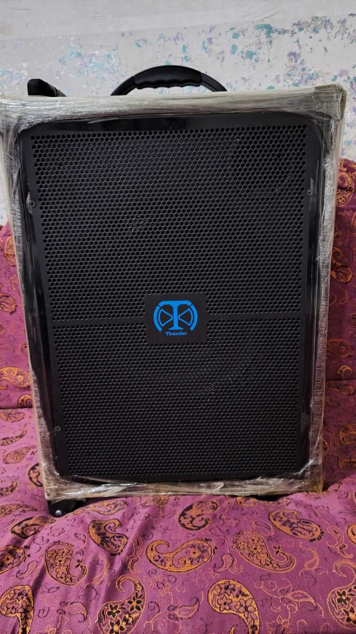 السلام عليكم جهاز تندر للبيع جديد مثل متشوفون صارلي ٣ايام من اخذته بي جروخ ويده الي يحب يتفضل خاص


**إذا كنت صاحب هذا الإعلان وتريد حذفه لأي سبب، رجاءا أرسل رسالة إلى الدعم الفني**