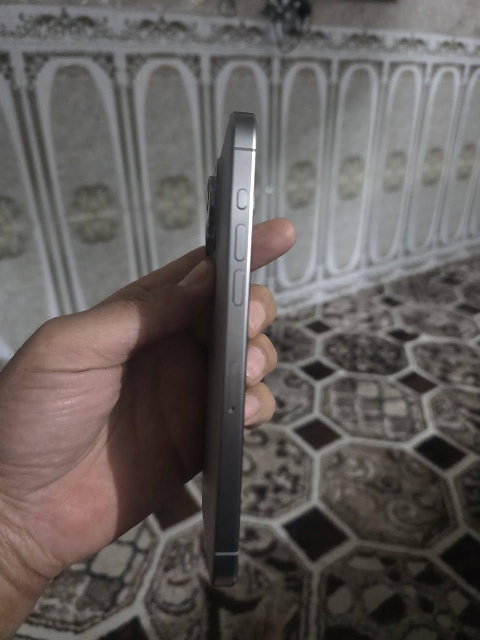 يالله مبايل ايفون برو ماكس ذاكرة ٢٥٦ جهاز نضيف  نضافة مية المية بطارية ٩٦ العنوان الاعلام ***********
