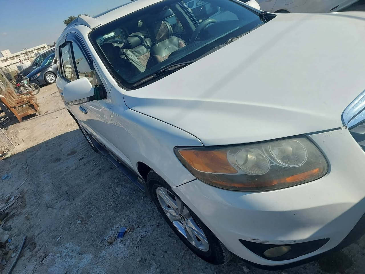 سنتافي موديل 2009 محرك 6 سلندر محرك  مكفول سياره مصبوغه عام مكفول من الكص سياره جديده مال جناي مكاني بغداد وترهم مراوس ولاثير بي واتساب*********** وترهم مده
