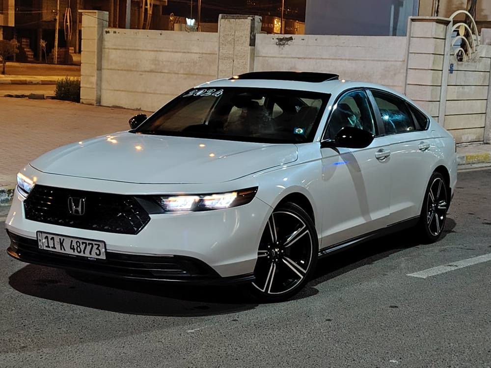 اكورد ٢٠٢٤ فووول حادثها مرفق مع الصور بدون ايرباك مكفوله لغد شاصي السياره جديده وبيها قطعه كلير جاملغ خلفي  مجرد شخط ومسوي كلير مكان السياره الفلوجه  *********** الفلوجة, الأنبار
