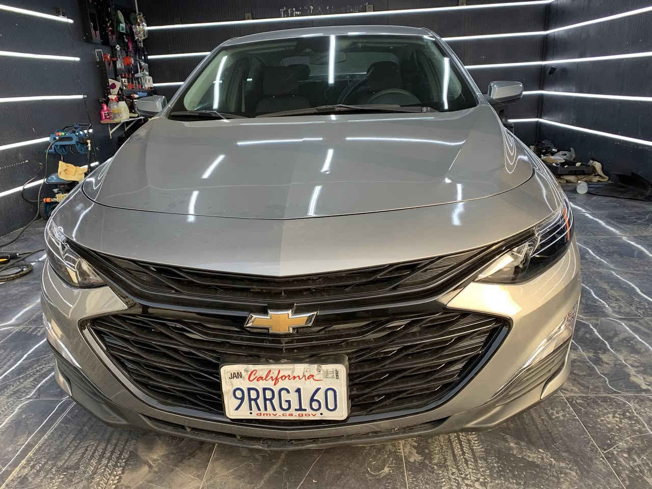 سلام عليكم
ماليبو 2024 
للبيع فقط 
السعررر منااسب (123) وشويه مجال 
تترقم شمالي (سليمانيه -اربيل -دهوك)
مواصفات بصمه ابواب بصمه رادار هاند بريك بصمه
فقط بنيد صبغ بدون دواخل 
ارباك سوكان +برده فقط
ماشيه 21 الف mil 
صور الحادث داخل المنشور 
العنوان سليمانيه 
الاستفسار *********** متوفر واتساب
