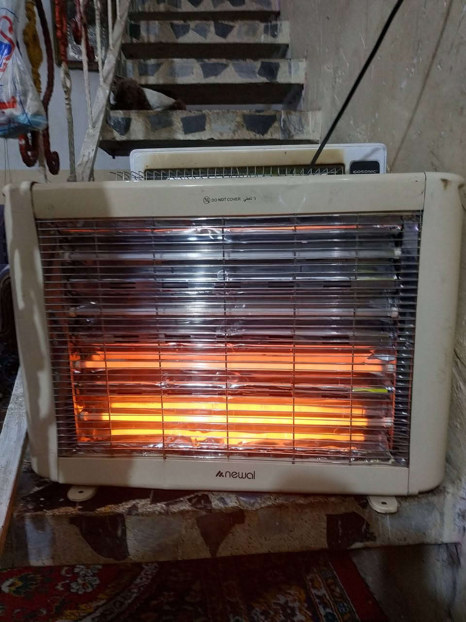 غراض بيت نضيفه وشغاله للبيع بابل حله شارع الحسينيه قرب صيدليه كمال رقم الهاتف ***********
