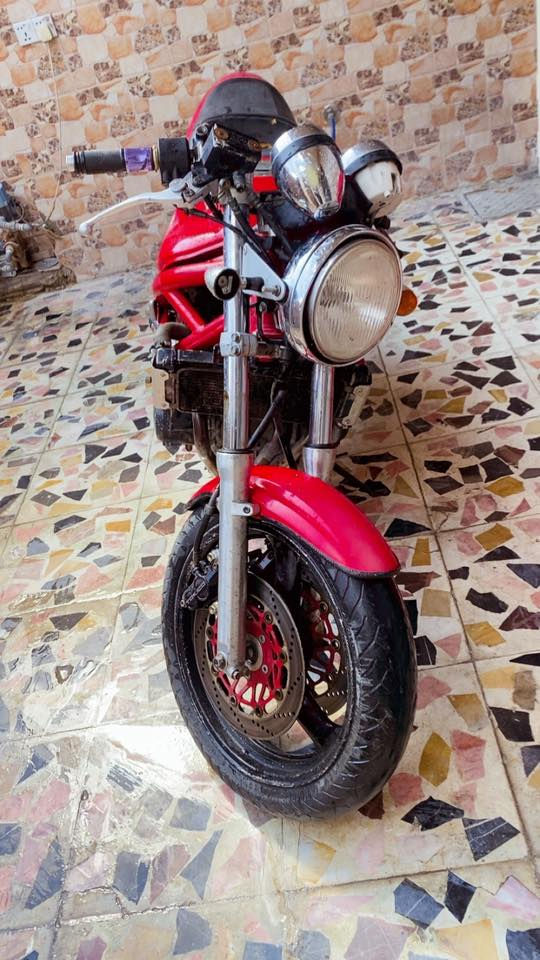 سلام عليكم بانده 400vc ادراجه شغاله وخير من الله نقصهه كابريترات  يتصلحن وزنجيل ب مليون وبيهه مجال حك الجيه المكان الزعفرانيه  الرقم ***********
