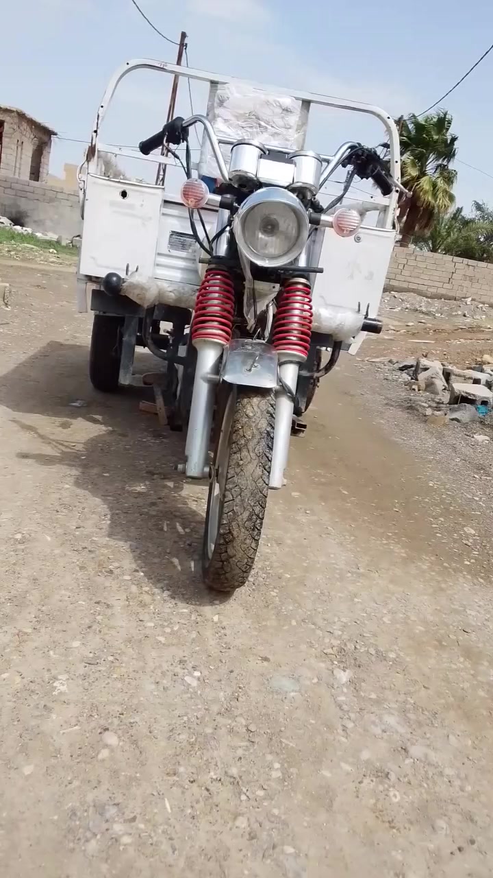 السلام عليكم ستوته ام طير موديل 2018 منفيس اصلي نضافه فول لا ركبه طاكه ولا شاصي كفاله عامه السعر 1150مليون وميه وخمسين رقم ***********
