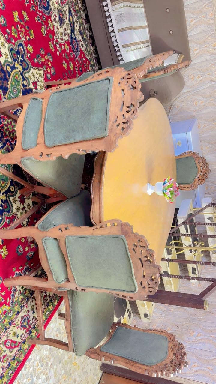 ميز طعام للبيع صاج تكمة مصري 6 كراسي نظيف اي ضرر مابي المكان بغداد الشعلة ام نجم ب500 وبي مجال بسيط ..


**إذا كنت صاحب هذا الإعلان وتريد حذفه لأي سبب، رجاءا أرسل رسالة إلى الدعم الفني**