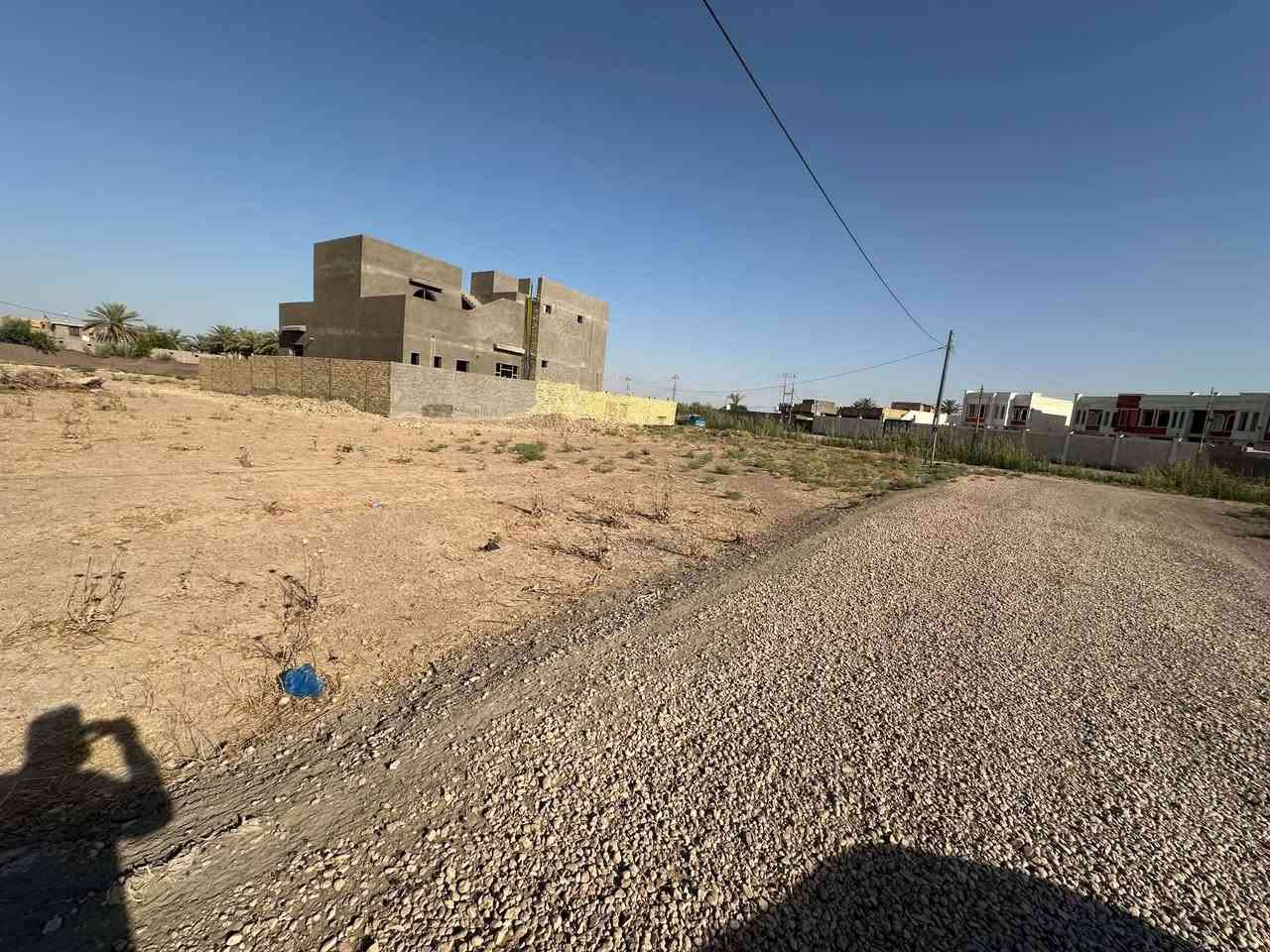 السلام عليكم
قطعه ركن 1000 م
طابو صرف زراعي سند 25
بزل حجي علي شارع الرسول 
تصلح سكن ومزرعه السعر 140 خدمات كامله تفاصيل اكثر الاتصال ***********
