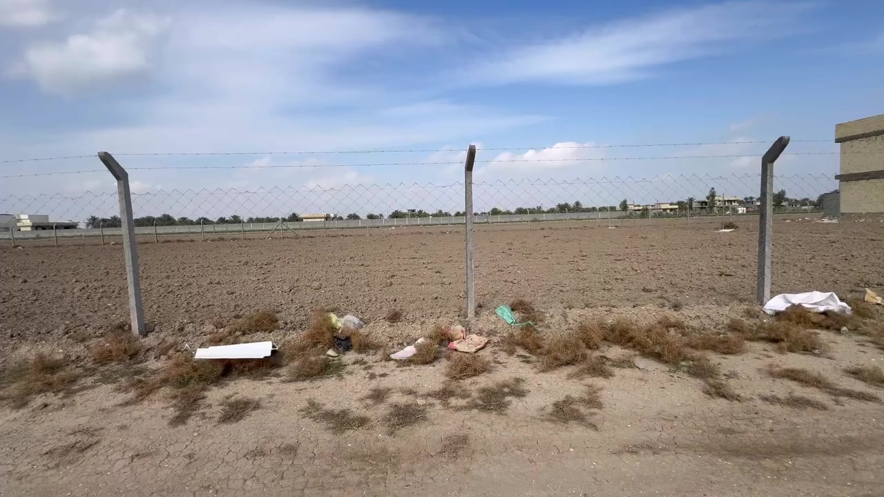 مساحه350 متر  طابو زراعي سند25 للبيع عنوان سلاميات طريق ابراهيم ابن علي نزله معمل الاسفنج  
وجهيه 10 وربع
ونزال34
 الاستفسار 
*********** وتدلل
