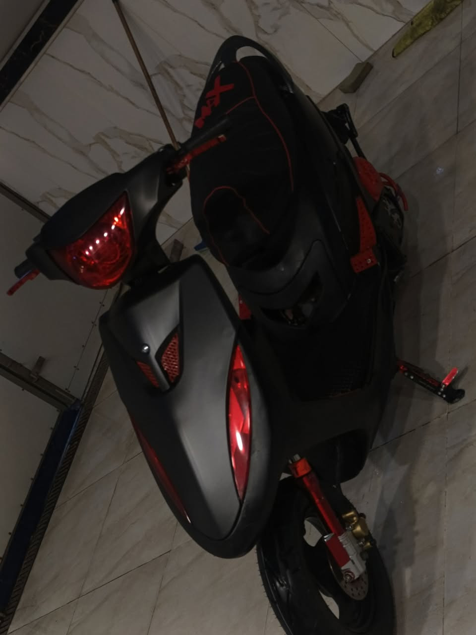 سلام عليكم متاح ماكس عدله مكفوله بوشه ٥٥بلاد وكلجات رياضي بلاد دراجه متروسه تزويد كفرات مال أربع ولفات دراجه حلوه ونضيفه شرط شلعه ومعدل مكان ماجديه سعر ٨٥٠بيهه مجال شراي يتصل ***********
