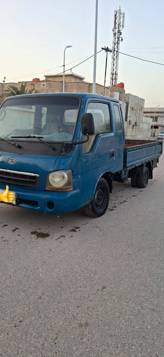 سلام عليكم كيه ام عيون البيع رقم بصره مشروع وطني مكفوله مكينه وكير وكسن وشاصي ورقم شاصي وحداديه جديده طخم تاير  سعر 55وبيه مجال رقم الهاتف مكان البصره ‏‪***********‬‏
