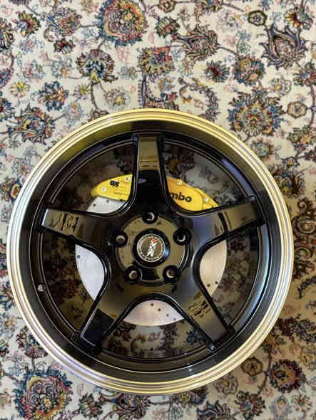 السلام عليكم 
تخم ويل xxr  17 جديد غير مستخدم 
يرهم كوري -ياباني 

مكاني بغداد شارع فلسطين عدي توصيل لكل المحافظات 
***********
***********
