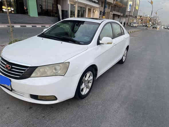 للبيع ام كراند 
موديل 2013
رقم نجف باسمي 
مصبوغة صفحتين 
قمارة وبنيد و جنطة سليمات
مواصفات واضحة بالصور  
السعر 48 وبيها مجال 
***********
