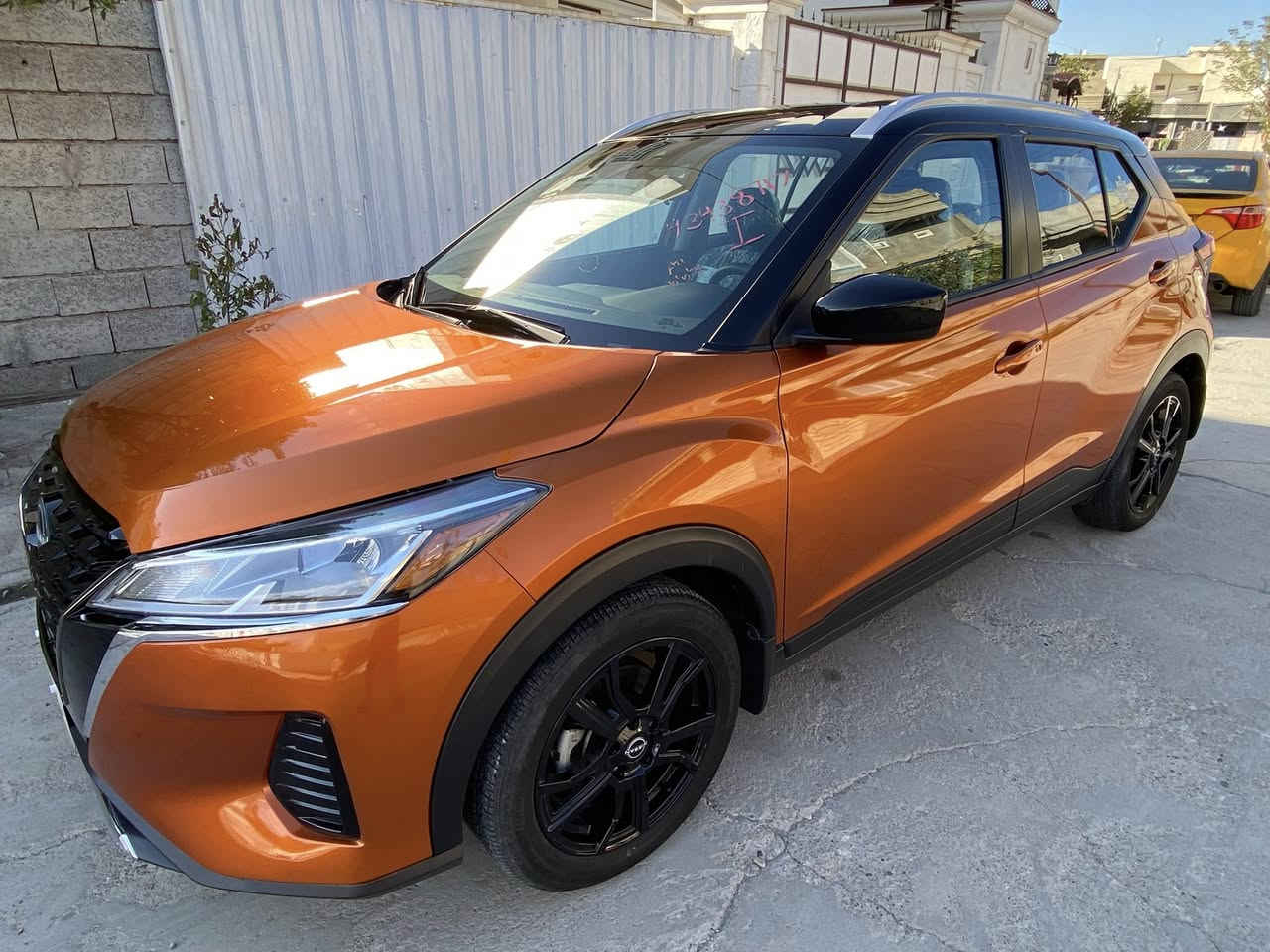 سلام عليكم
نيسان كيكس موديل 2024 للبيع
مواصفات SV
سياره ماشيه 15 ألف ميل
سياره بيه تعديل بارد فقط
صور حادث مرفق بالمنشور
كاتى تترقم اربيل سليمانيه 

سعر 147$
موبايل ***********
