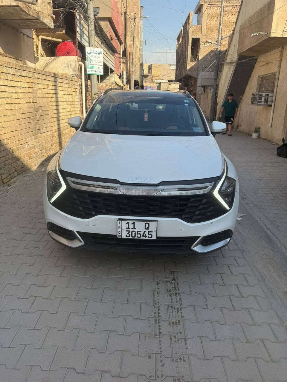 السلام عليكم كياسبورتج فول مواصفات بصمتين جنطه كهرباءشاشه متصل نقط عمياء
هندابريك دكمه كشن كهرباء اماميه كشنات دفه ستيرن دفه 
ماشيه 2000السياره زيرو 
رقم بغداد وبسمي هزه جديده ورقم انكليزي موديل 2025 سعره300 24 وبيه مجال بصيط رقم الهاتف ***********  مكانه بغداد الحرية بغداد
