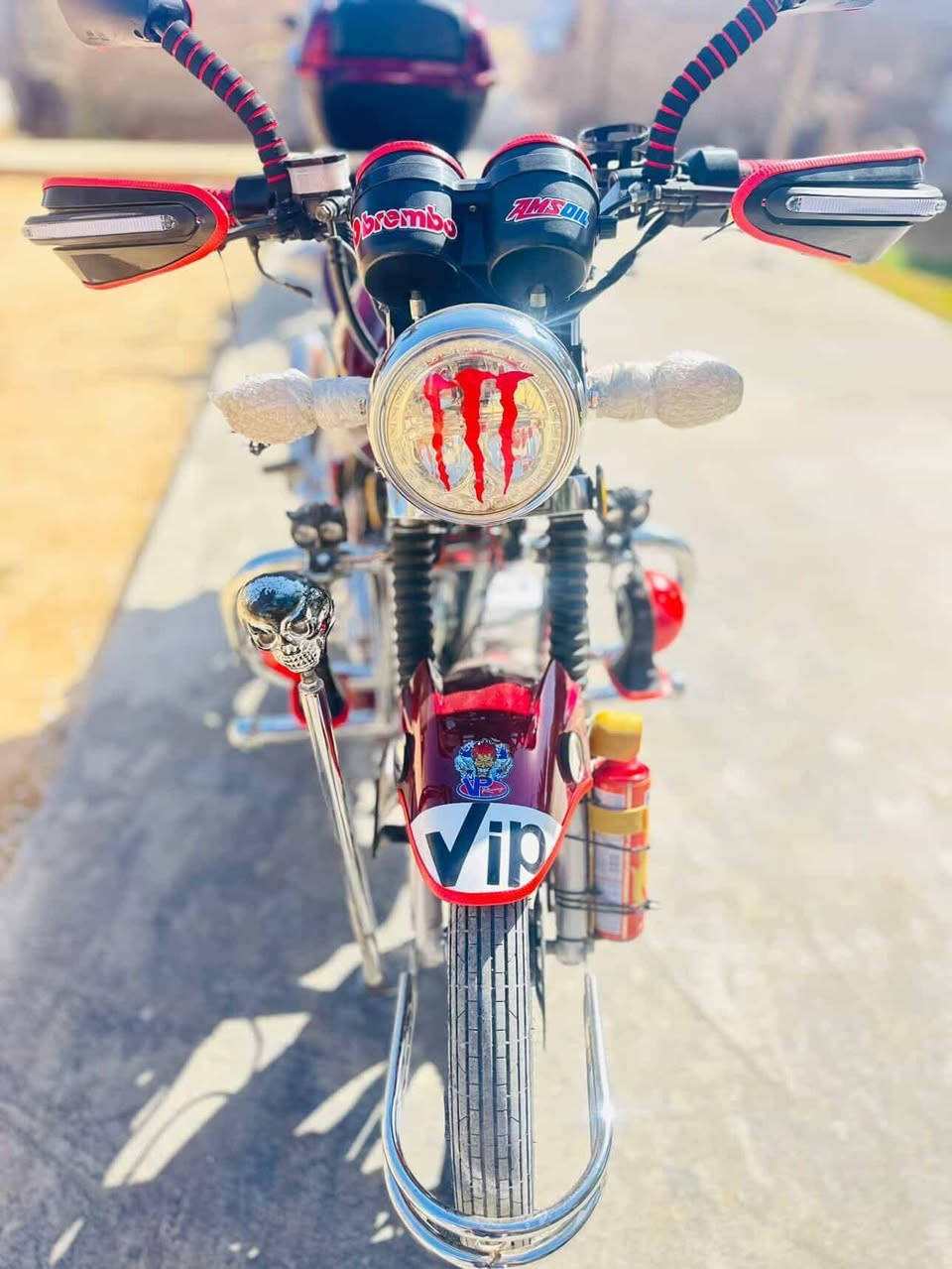 السلام عليكم
موطور هايوشه 23علا وضع الشركه فول نضافه جلخ مابي شرط كماليات فول 
اوراق بدون كمرك.                               وصل 930بسوك 
يرهم مراوس ويرهم بيع 
مكاني القائم حصيبه علا حدود. سوريا 
رقمي ***********
ومتواجد خاص
ادمن 🫶
